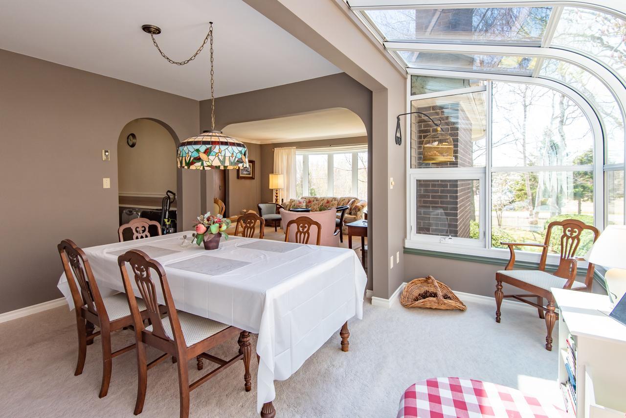 Chez Nous Bed & Breakfast Cornwall Ngoại thất bức ảnh