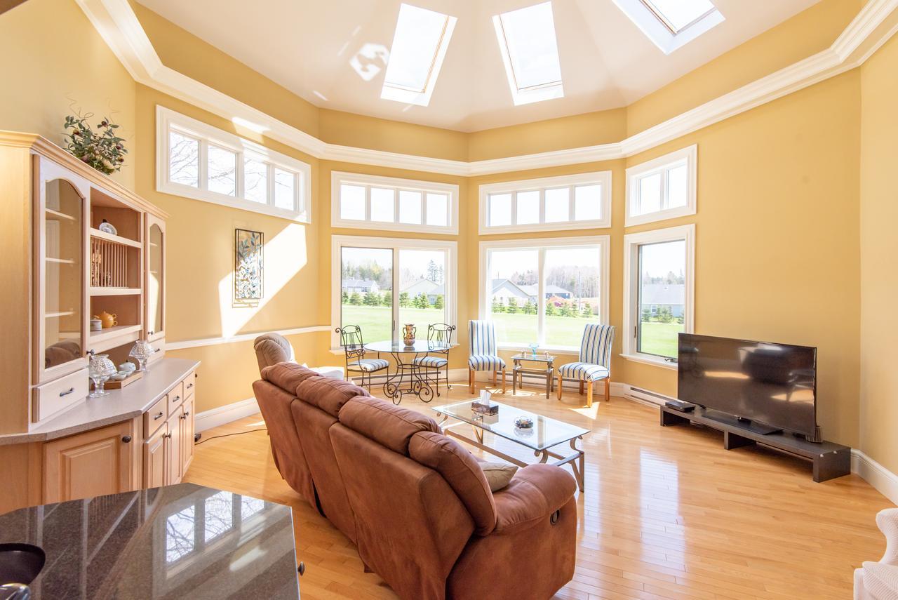 Chez Nous Bed & Breakfast Cornwall Ngoại thất bức ảnh